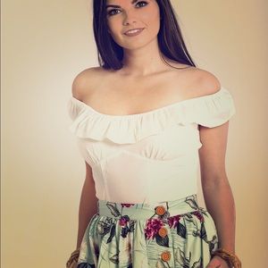 Hell Bunny Rio top ruffle neckline white